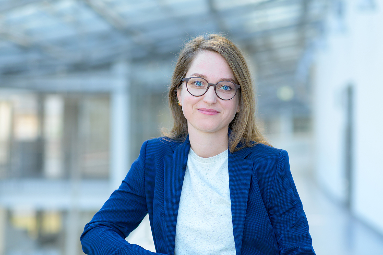 Die Pflegewissenschaftlerin Dr. Stefanie Bachnick übernimmt die erste Professur für Pflegewissenschaft am Universitätsklinikum Jena. Ihr Forschungsschwerpunkt sind Patientensicherheit und Versorgungsqualität in der Intensivpflege.